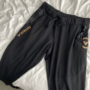Virus KL2 JOGGERS Bioceramic™ Midweight Active Pants Black & Gold Men’s Medium